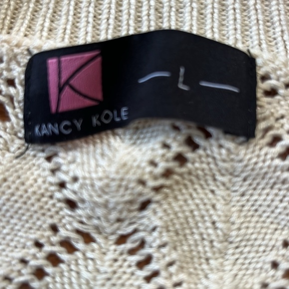 NWOT • Kancy Kole Cream Ruffled Cardigan - Picture 5 of 8